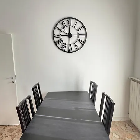 Lägenhet Alle 5 Corti House *